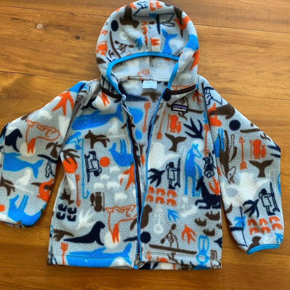 Warm and cozy Patagonia fleece, 5t
